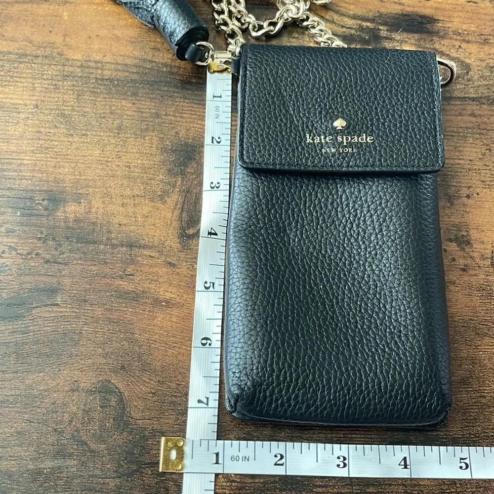 Kate Spade North/South Crossbody Pebbled Leather Crossbody phone case  excellent